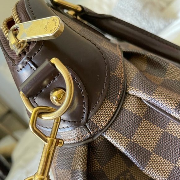 💎 Authentic 💎 Louis Vuitton TREVI PM Handbag Purse Damier Ebene Canvas LV - Picture 7 of 16